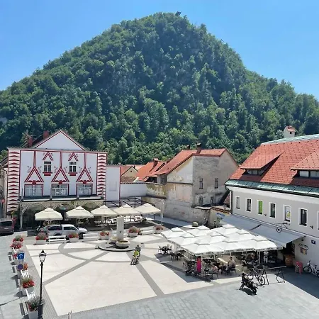 Appartement Duplex Main Square Kamnik